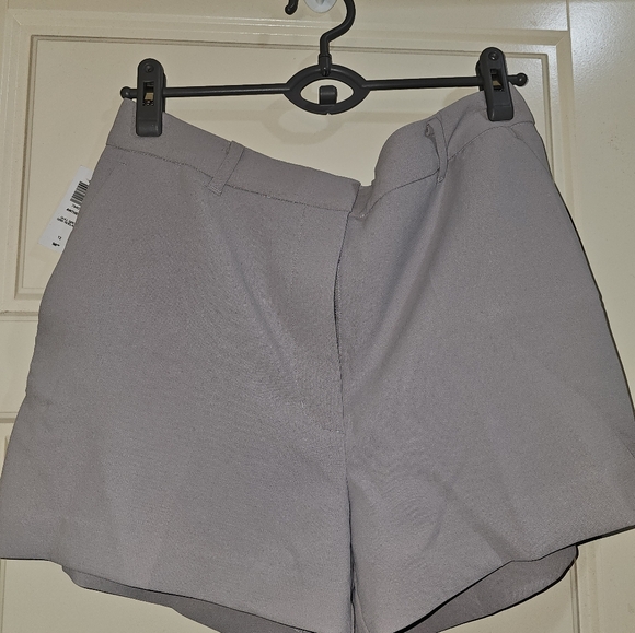 Aritzia Anthem Short - Picture 3 of 3